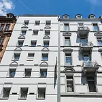 Hotel Ibis Styles Frankfurt 3*