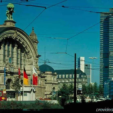 Hotel Ibis Styles Frankfurt Fráncfort del Meno
