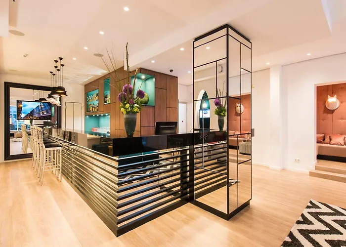 Ibis Styles Frankfurt Otel 3*