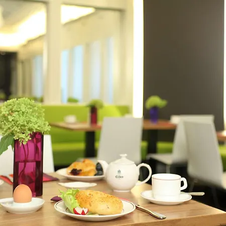 Hotel Ibis Styles Frankfurt 3*