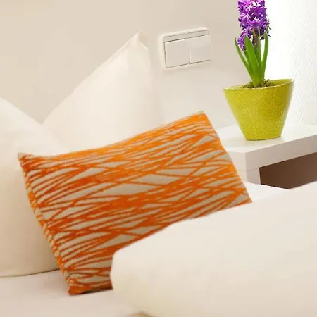 Ibis Styles Frankfurt Hotel 3*